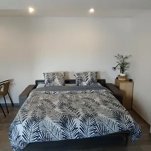  Appartement Indépendant Dans Màs Provençal